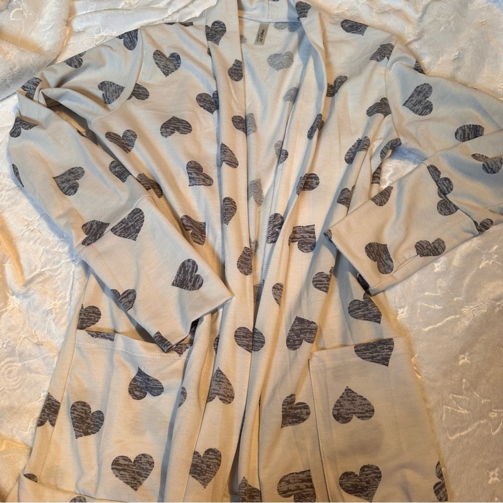 Women’s Heart Long Sleeve Cardigan